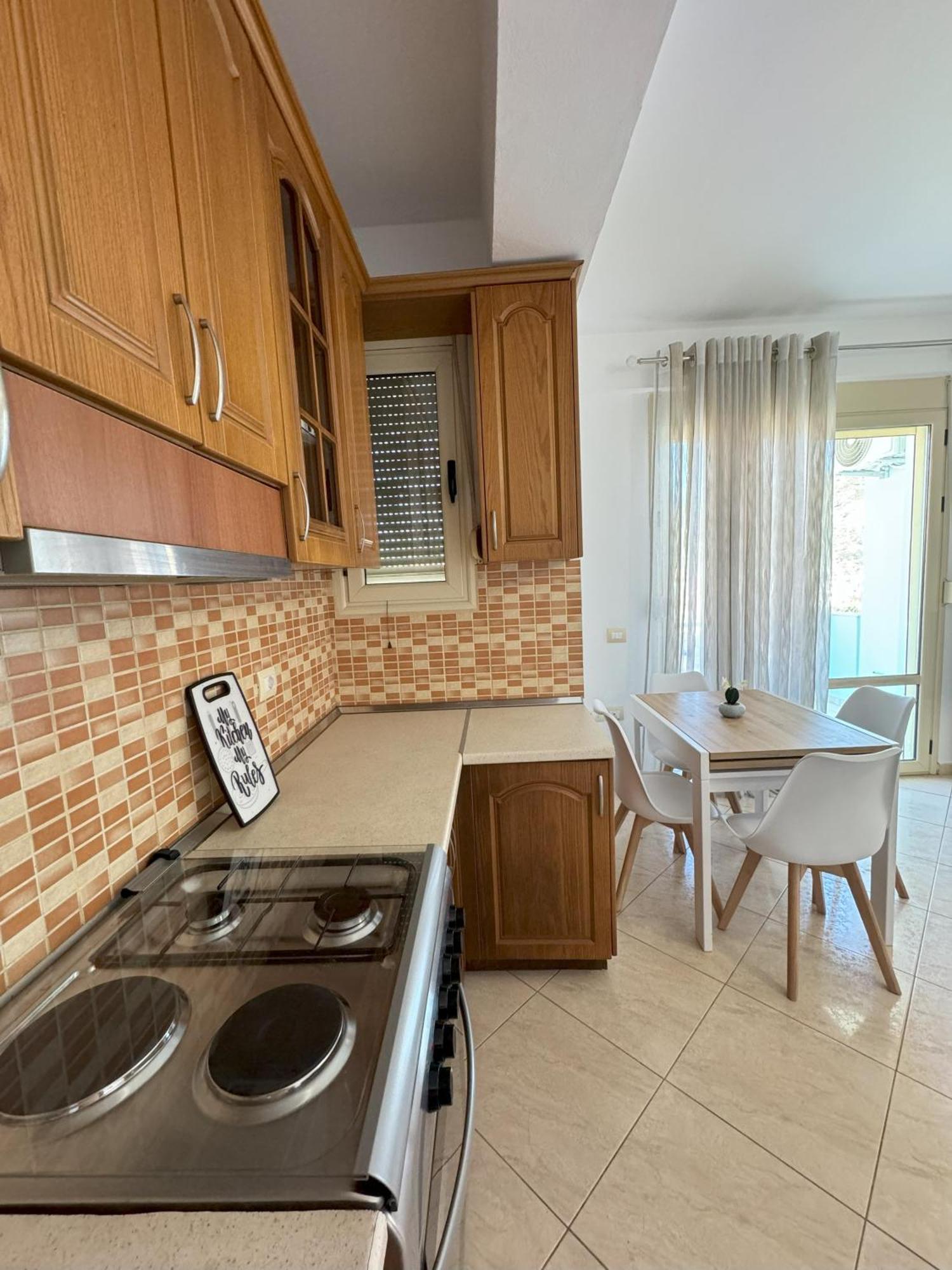 Apartment H-apartment *